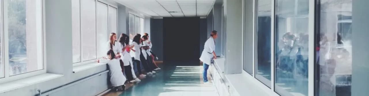 Co można robić po studiach biotechnologii? Odkryj ciekawe kariery