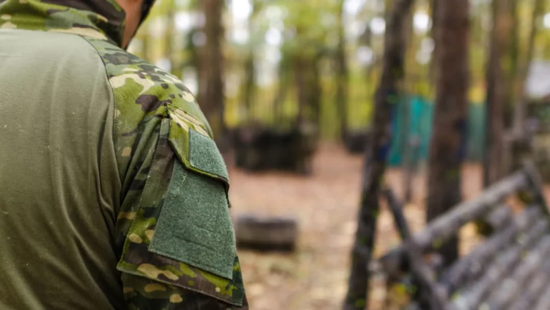 Szkolenie wojskowe po studiach - poznaj wymagania i korzyści