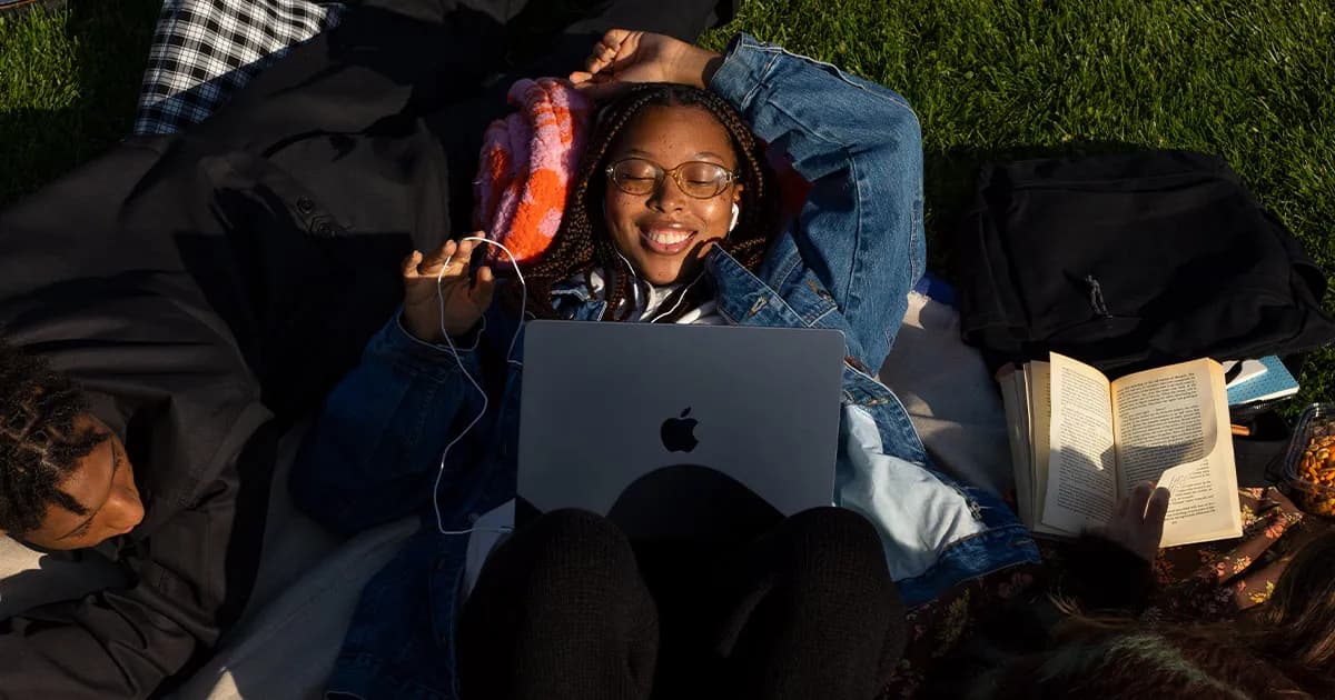 Ile wynosi zniżka edukacyjna Apple i jak ją uzyskać?